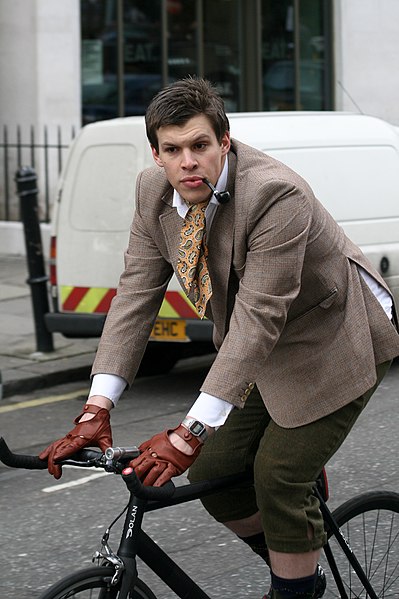 File:Tweed Ride London 2009 04.jpg