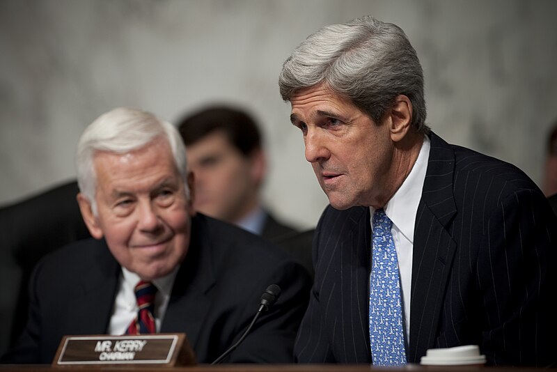 File:U.S. Sen. Richard Lugar and Sen. John Kerry, chairman of the U.S. Senate Committee on Foreign Relations, respond to testimony by Chairman of the Joint Chiefs of Staff Navy Adm. Mike Mullen, Secretary of State 091203-N-TT977-233.jpg