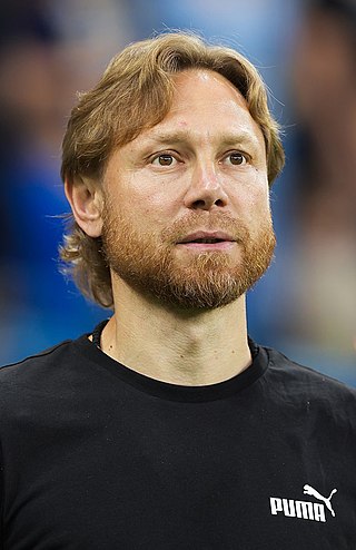 <span class="mw-page-title-main">Valery Karpin</span> Russian football manager