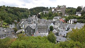 Monschau: Geographie, Geschichte, Politik