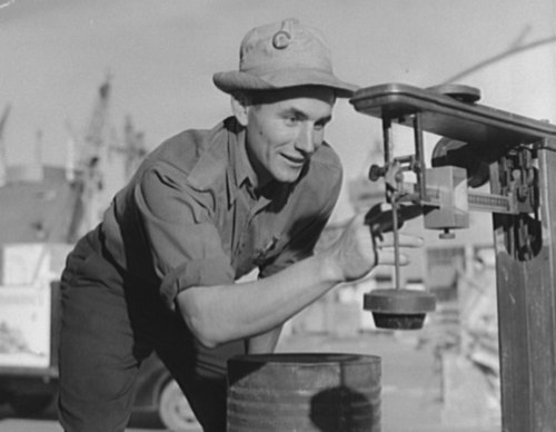 DiMaggio working for the California Shipbuilding Corporation during World War II