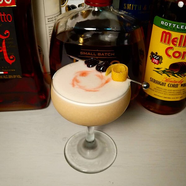 File:Whiskey sour in coupe glass with garnishes.jpg