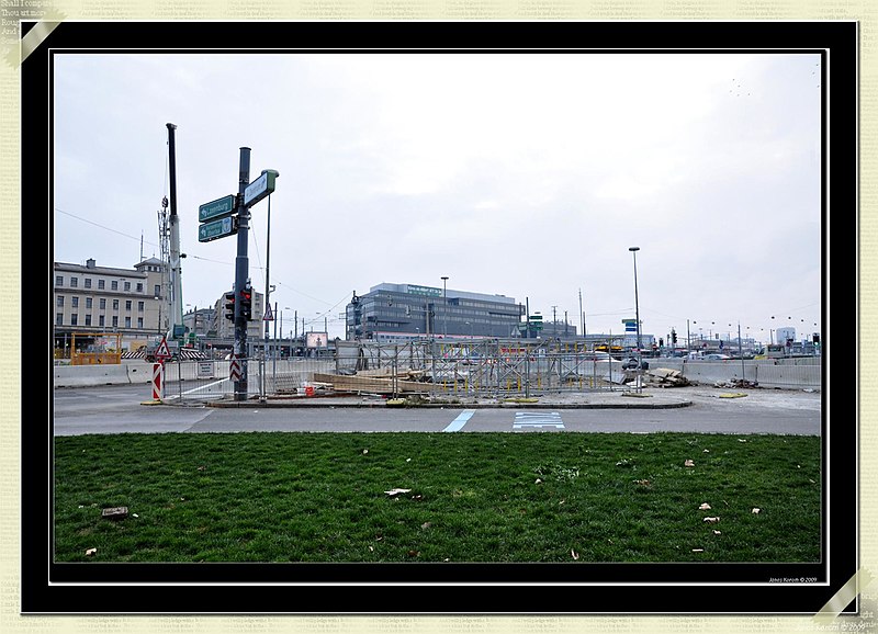 File:Wien Südbahnhof 062 (4179082523).jpg