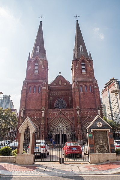 File:Xujiahui Cathedral, 2019-10-19 02.jpg