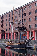 Zebu (ship, 1938) bow and starboard side