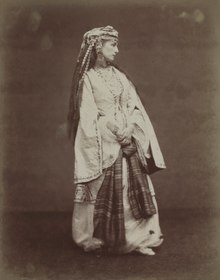 Sarah Bernhardt in Zaire von Voltaire, Foto: Étienne Carjat, Cleveland Museum of Art 1874 (Quelle: Wikimedia)