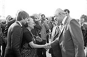 Секретар ЦК КПУ В.В. Щербицький зустрічає Індіру Ганді. Київ, 1982 рік.