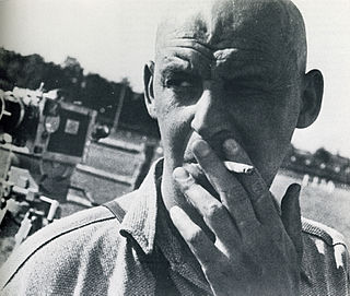 <span class="mw-page-title-main">Alexander Rodchenko</span> Russian artist, sculptor, photographer, and graphic designer