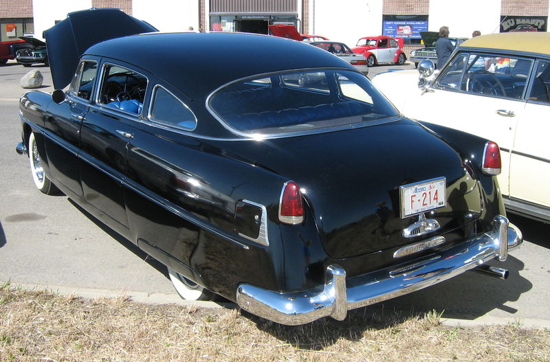 Файл:1954HudsonWasp-rear.jpg