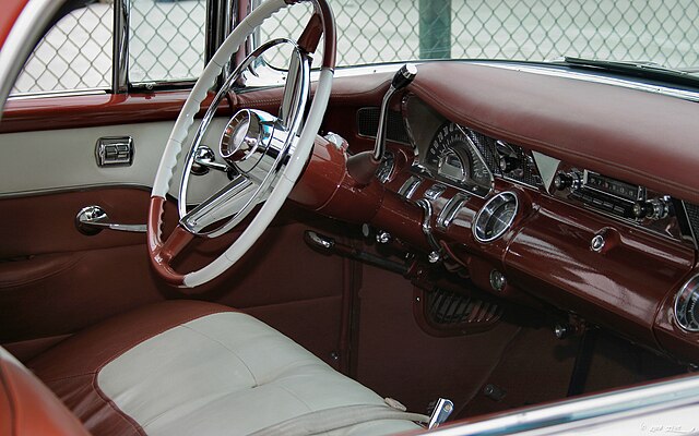 1955 Pontiac Star Chief Custom Safari interior