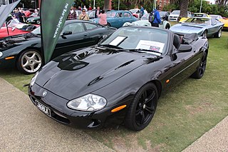 1997 Jaguar XK8 X100 Convertible (30488410404)