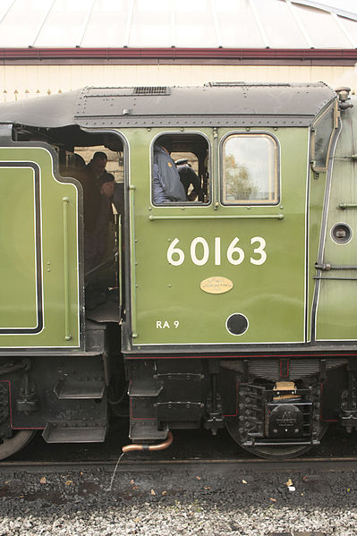 File:60163 Tornado, East Lancs Railway 2010 (3).jpg