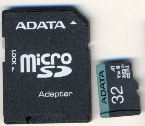 Datei:ADATA 32 Micro SD.jpg