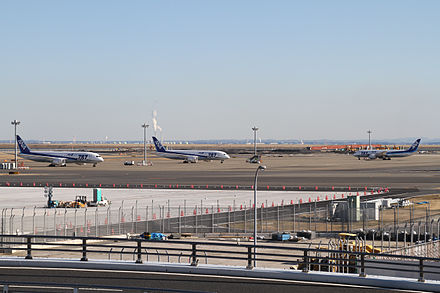 Three 787s of All Nippon Airways sit grounded at Tokyo Haneda International Airport in late January 2013.