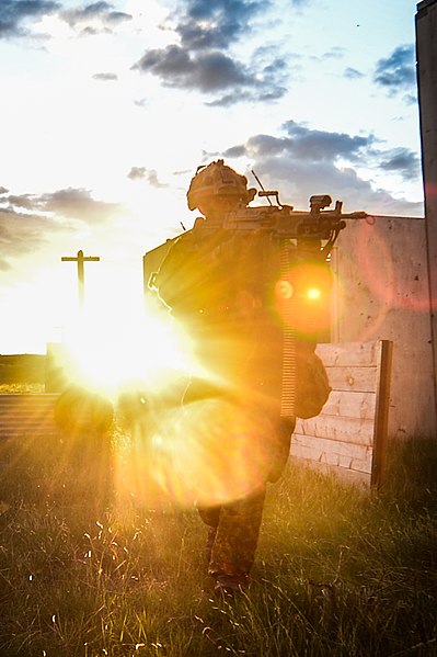 File:A member of Rourke's Drift Company of 2 Royal Welsh Battle Group in the prone position mans a Light Machine Gun MOD 45158845.jpg