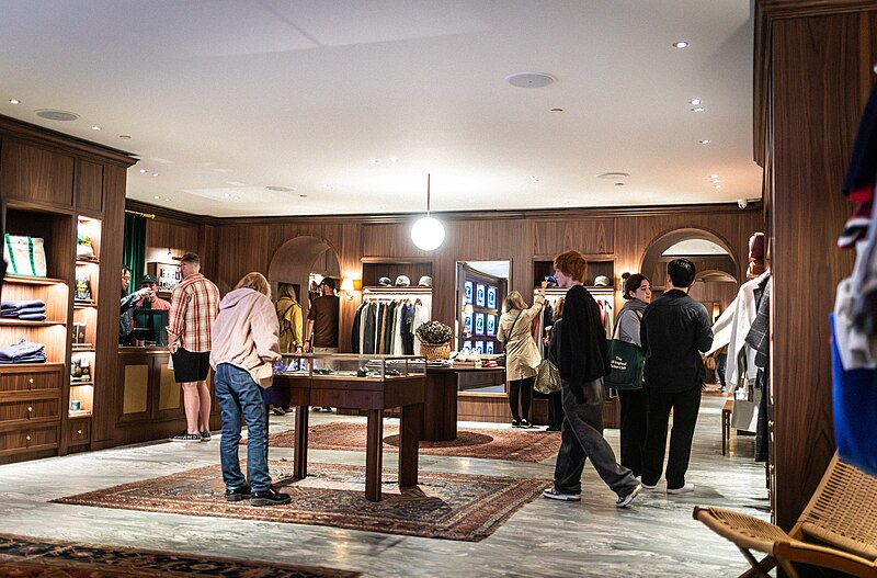 File:Aimé Leon Dore store interior.jpg - Wikipedia