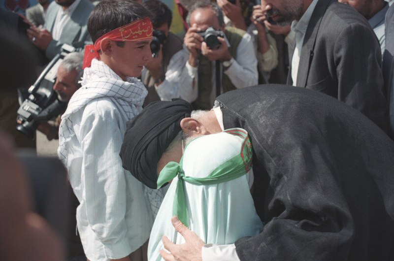 File:Ali Khamenei in Birjand - Welcomed by children (5).jpg