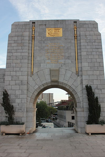 File:American WWII memorial, Gibraltar.JPG