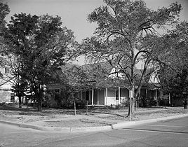 The now-demolished Baca-Goodman House (Third and Aber Streets), north and east sides, as it appeared in 1976