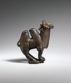 Figurina unei cămile; mileniul al III-lea târziu-mileniul al II-lea timpuriu î.Hr.; aliaj de cupru; 8.89 cm; Muzeul Metropolitan de Artă