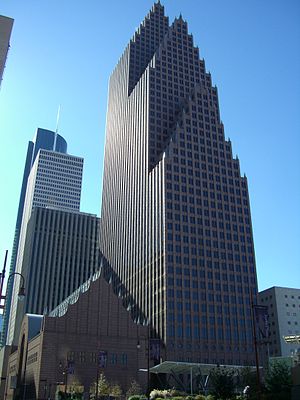 Bank of America Center (Хьюстон)