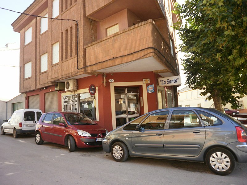 File:Bar "La Santa" - panoramio.jpg