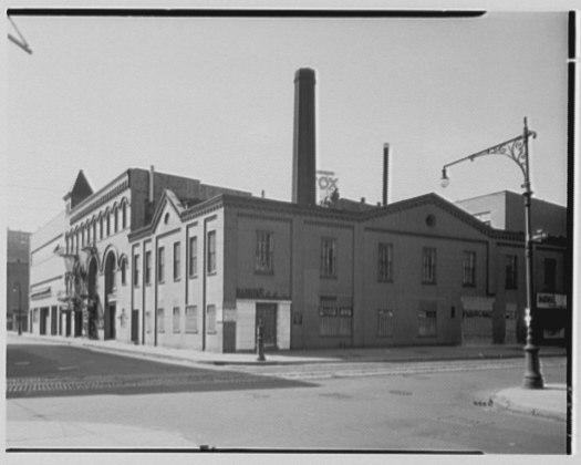 File:Barton's plant, De Kalb Ave., Brooklyn, New York. LOC gsc.5a19375.tif