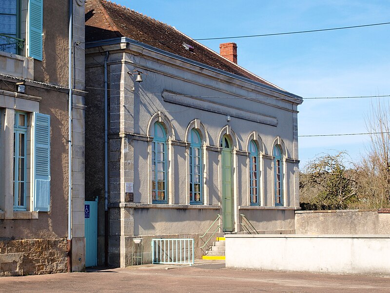 File:Billy-sur-Oisy-FR-58-mairie-école-04.jpg