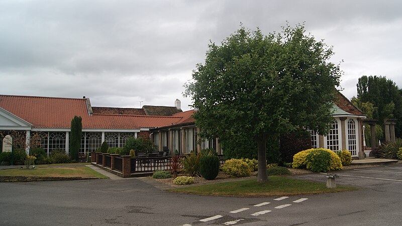 File:Bridge Inn, Walshford closed during the COVID-19 pandemic (7th June 2020) 009.jpg