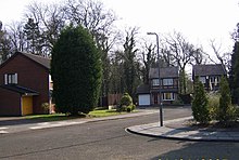 Brookside Close in April 2007. (L-R: No. 10, 9 behind tree, 8 and 7) Brookside - geograph.org.uk - 390336.jpg