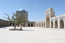 Bukhara Kalyan Mosque yard.JPG