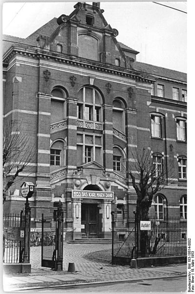 File:Bundesarchiv Bild 183-18814-0002, Leipzig, Universität, Ambulatorium.jpg