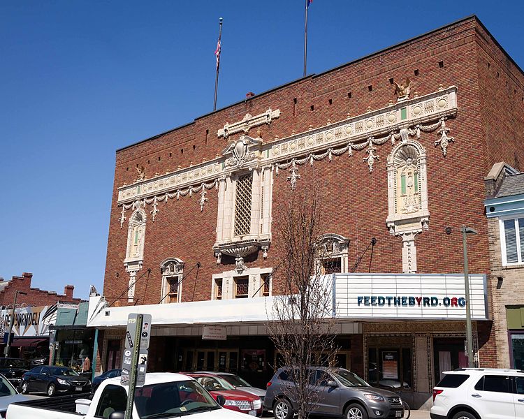 File:Byrd Theatre-1.jpg