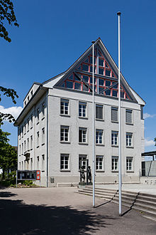 Datei:C-Suhr-Altes-Schulhaus.jpg