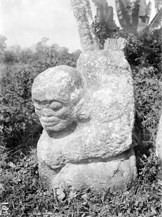 Megalithic statue found in Tegurwangi, Sumatra, Indonesia 1500 CE