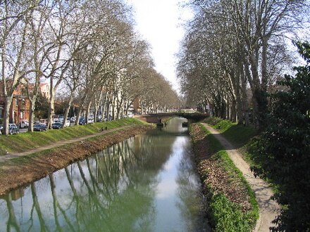 Classic Canal du Midi scene
