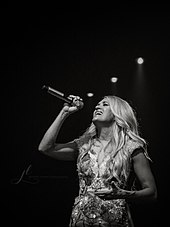 Carrie Underwood - Wikipedia