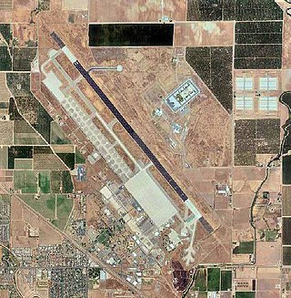 <span class="mw-page-title-main">Castle Air Force Base</span> Former US Air Force base in Merced County, CA, US