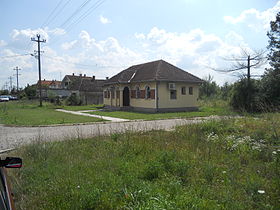 Церовац, зграда поште