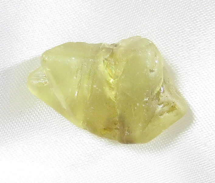 File:Chrysoberyl2.jpg