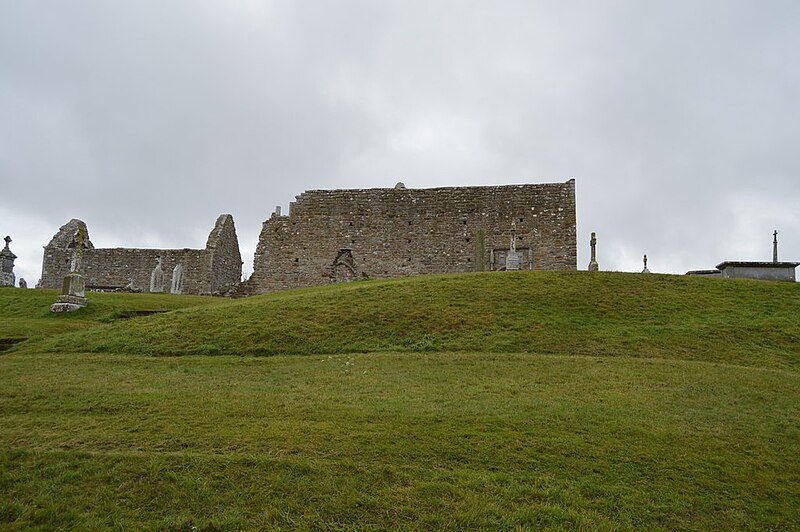 File:Clonmacnoise Monastic Site - geograph.org.uk - 5882914.jpg