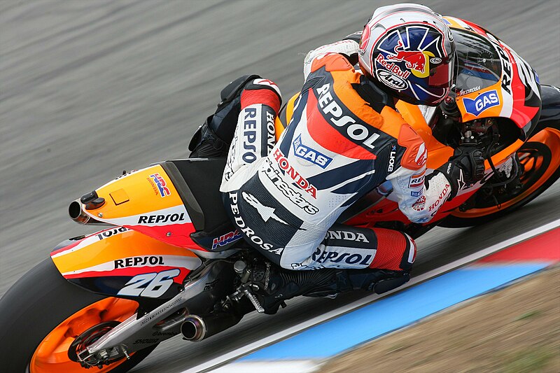 File:Dani Pedrosa 2007 Brno.jpg