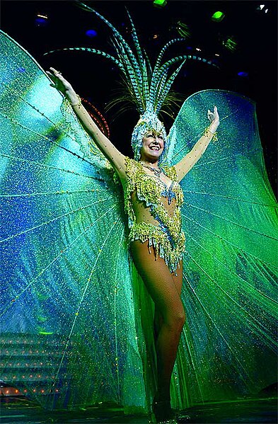 Dorothy Kloss performing at The Fabulous Palm Springs Follies