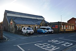 Aula bor, Bor Hall Road, Newport, Isle of Wight - geograph.org.inggris - 4351576.jpg