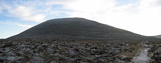 <span class="mw-page-title-main">East Cairn Hill</span>