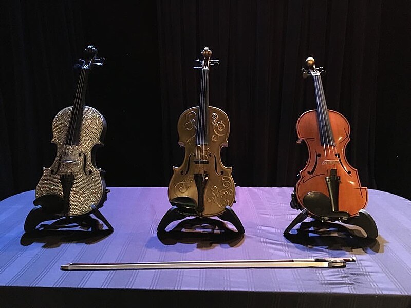 File:Edward W. Hardy's violins, The Black Violin.jpg