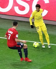 El-Ghazi face à Neymar