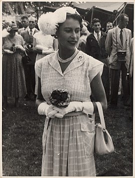 1954年4月、豪ココス諸島での園遊会にて