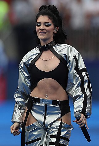 <span class="mw-page-title-main">Era Istrefi</span> Albanian singer and songwriter