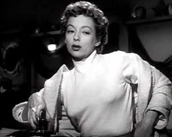 Evelyn Keyes elokuvassa Satamakadun varjossa (99 River Street, 1953)
